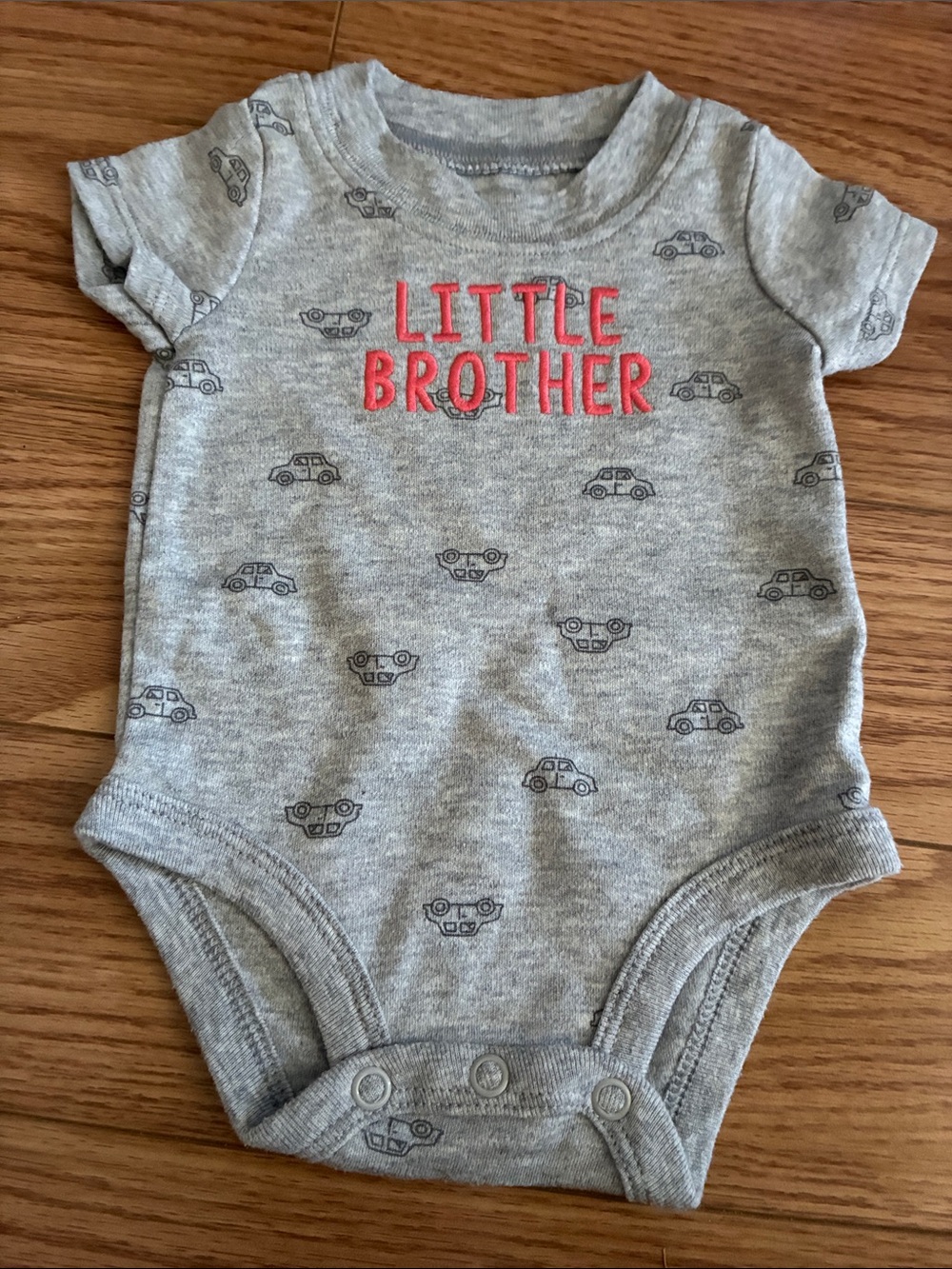 20/25$ 🧸 Little Brother Grey Baby One-Piece Bodysuit